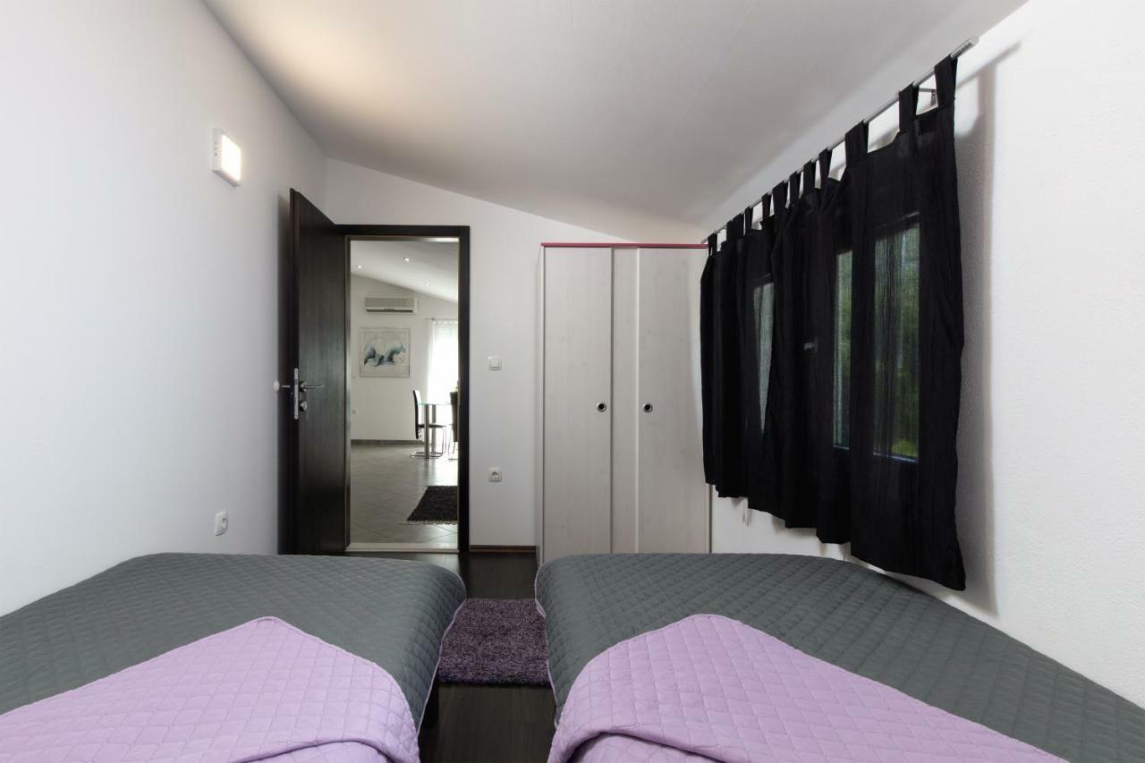 Apartments Bubalo Omis Ngoại thất bức ảnh