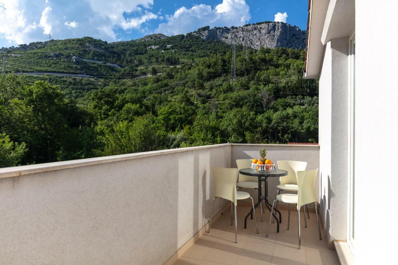 Apartments Bubalo Omis Ngoại thất bức ảnh